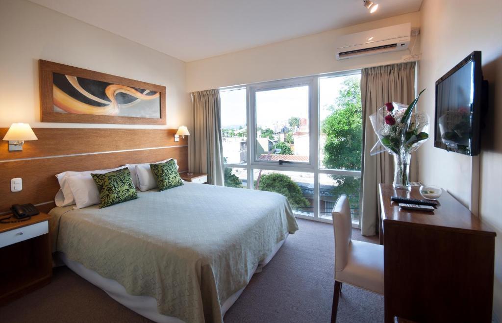 Los Tilos Hotel Y Spa By Cph Villa Carlos Paz Dış mekan fotoğraf